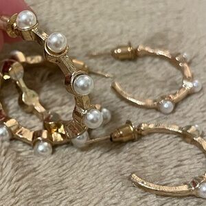 Gold Hoop Earrings with Pearls